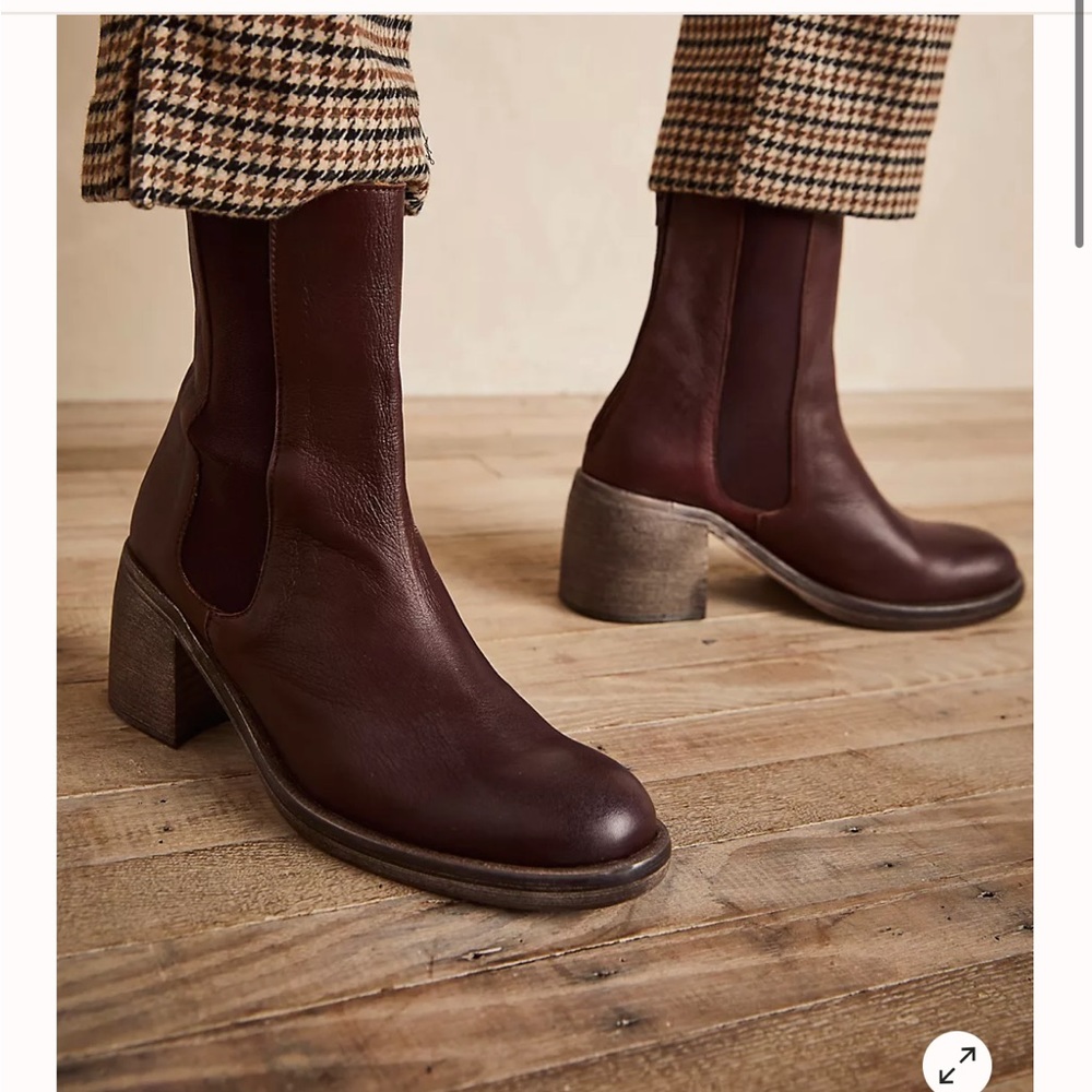 free people essential chelsea boots